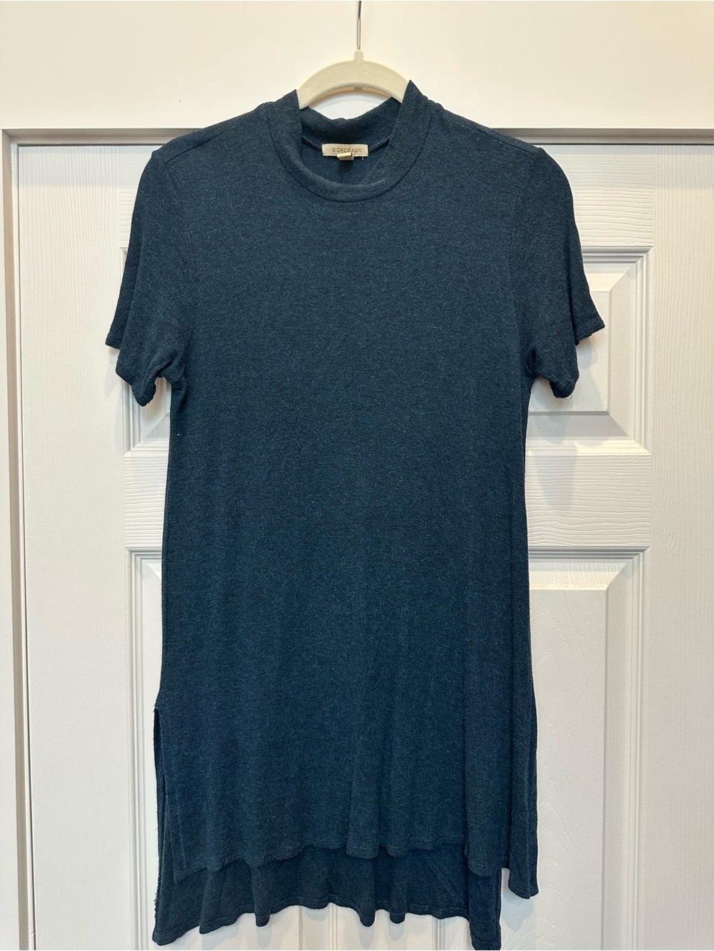 Bordeaux Navy Blue Knit Crewneck Pullover